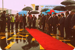 21 Dentuman Meriam Sambut Kedatangan Jokowi di Bandara Internasional Jacksons