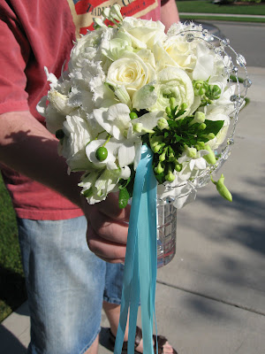 turquoise wedding flowers