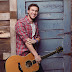 Pseudo-nerd e gracinha: Phillip Phillips