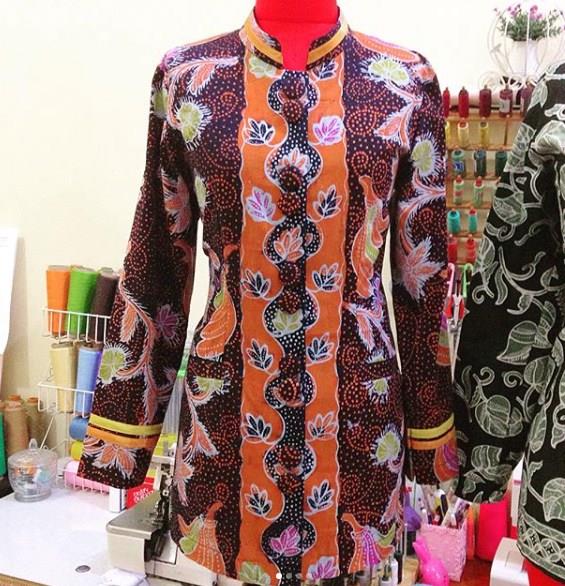 42 Model Baju Seragam Batik Guru Modis Elegan Modern 