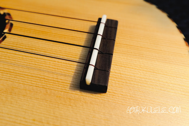 Millar SP-210LL Ukulele bridge