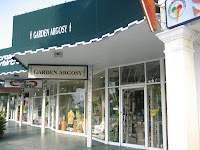 Shopping on St. Armands Circle, Sarasota, FL