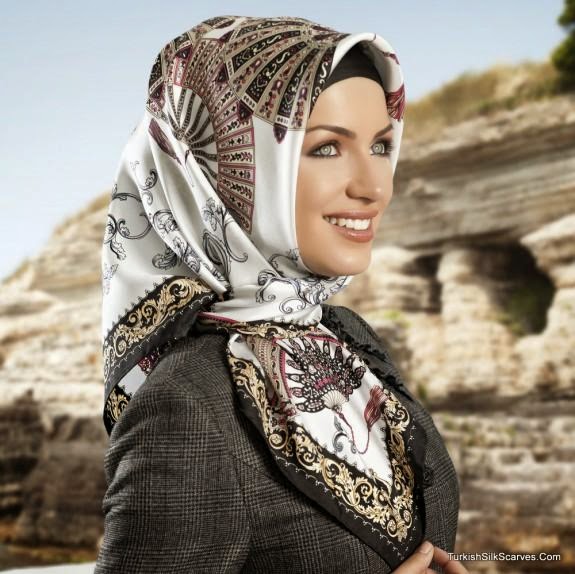 Contoh Contoh Model Busana Muslim Wanita Terbaru 2021