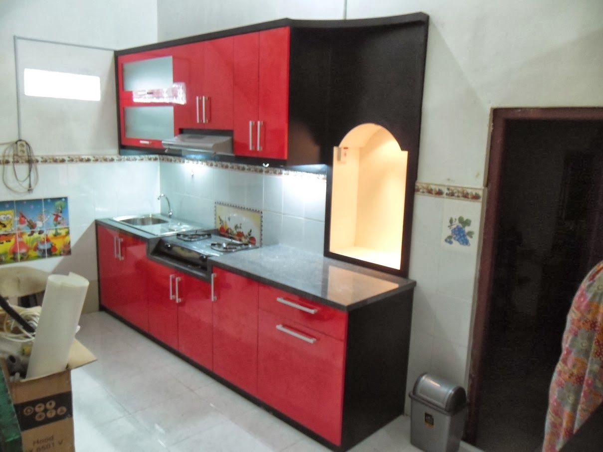 40 Contoh Dapur Warna Merah Yang Nampak Cantik Bergaya Modern