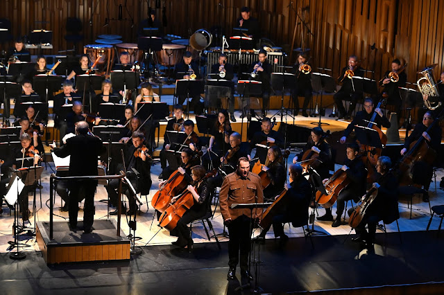 Frances-Hoad: Last Man Standing - Marcus Farnsworth, Martyn Brabbins, BBC Symphony Orchestra - Barbican Hall ( BBC/Mark Allan)