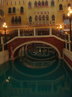 Posted by Gaurav Jain : Thrilling experience @ Macau, China ( Las Vegas of Asia ) : The Venice inside Venetian @ Macau, China