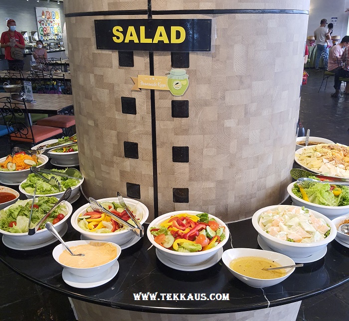 Salad at Bayview Hotel Melaka Buffet Lunch