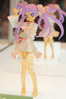 http://arcadiashop.blogspot.it/2013/11/lucky-star-gothic-garden-figure_5.html