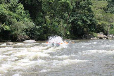 Rafting on The Alas River