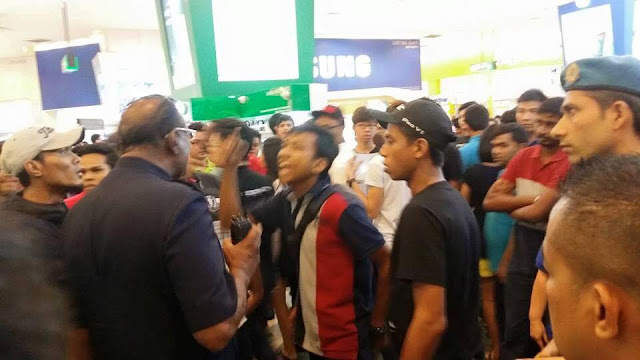 Gambar & Video : Gaduh Di Plaza Lowyat