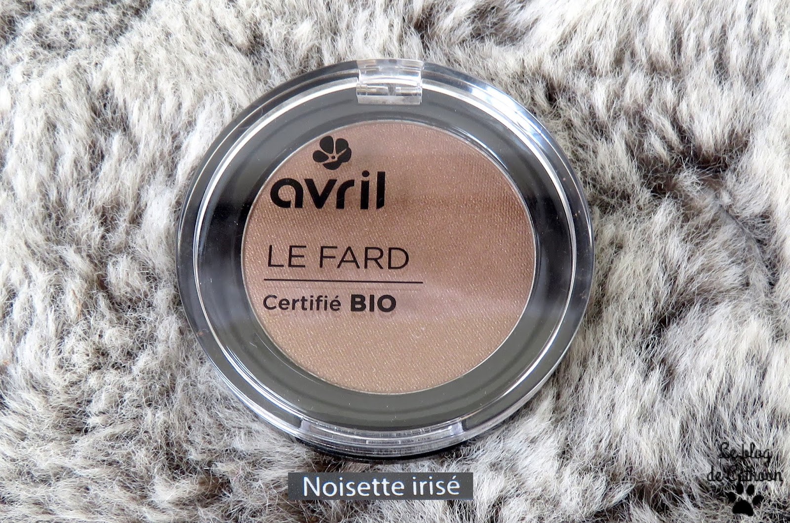 Le Fard - Noisette Irisé - Avril