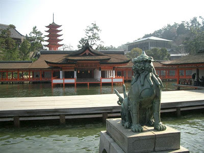 Itsukushima, Japón