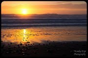 Ocean Beach Sunset. Last day of March welcomed us with a huge wave of heat. (img )