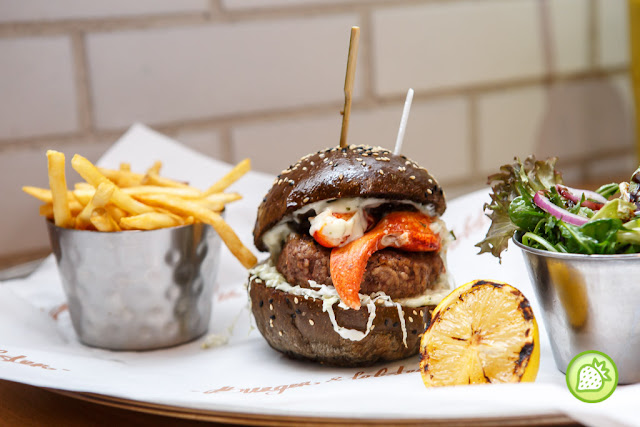 Burgers & Lobsters @ Sky Avenue : First in Malaysia ...