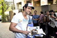 Hrithik celebrates his birthday with media