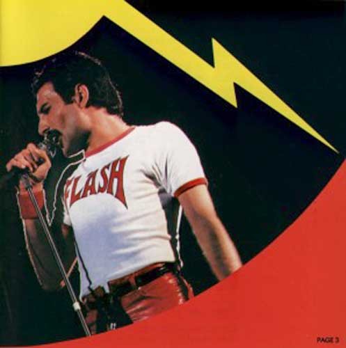 Imagen de Freddie Mercury en Queen con la camiseta de Flash en 1980)