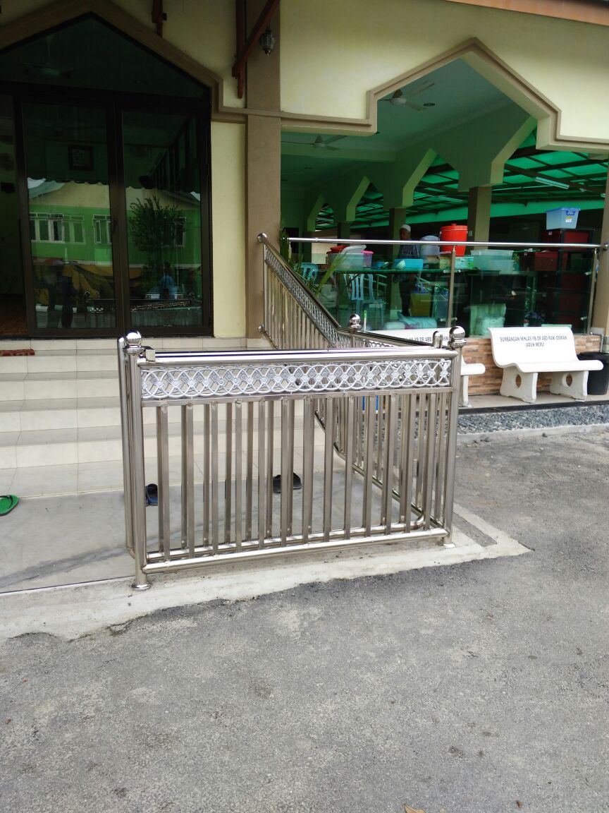 Pagar Besi Tahan Karat Stainless Steel Fencing Railing 