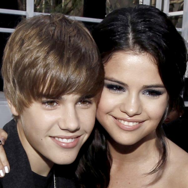 Justin Bieber Pictures With Selena Gomez