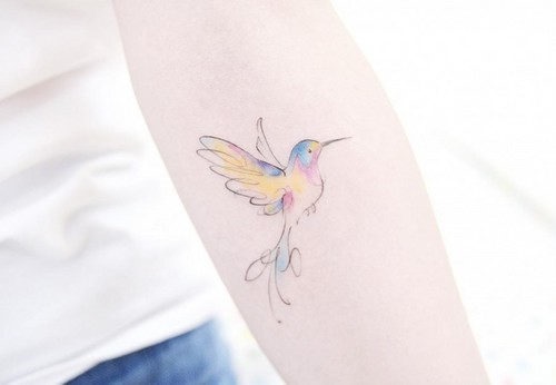 esta_muito_pequena_tatuagem_de_beija-flor