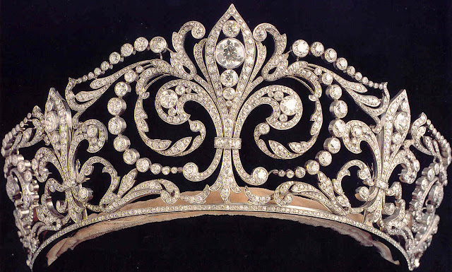 Queen Victoria Eugenie Ena Spain Fleur de Lys Tiara Ansorena