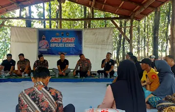 Kasat Reskrim Polres Kendal Dengarkan Curhatan Masyarakat