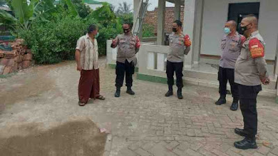 KUNJUNGAN KAPOLSEK LEGOK DALAM RANGKA PENGECEKAN KAMPUNG TANGGUH JAYA (KTJ) RW 02 DIWILAYAH DESA BOJONGKAMAL