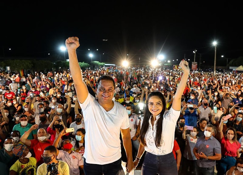 Multidão comparece a evento que lançou plataforma colaborativa e apresentou pré-candidatura de Weverton ao governo