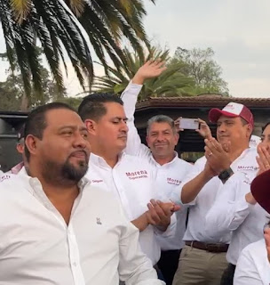 José Gómez en la presentación de Kenia Maldonado como candidata a la presidencia de Tepotzotlán.