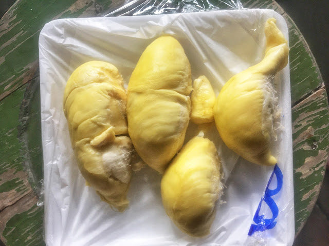 sections of fresh durian