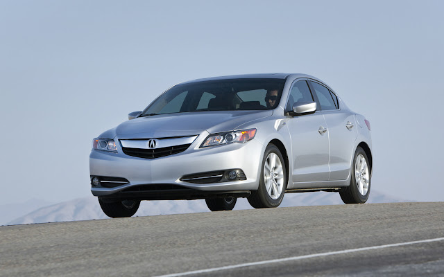  Acura ILX Hybrid 2013