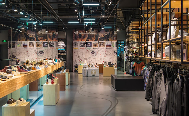 Green Pear Diaries, interiorismo, retail, Puma, Puma Black Label Stores, Beijing, Osaka