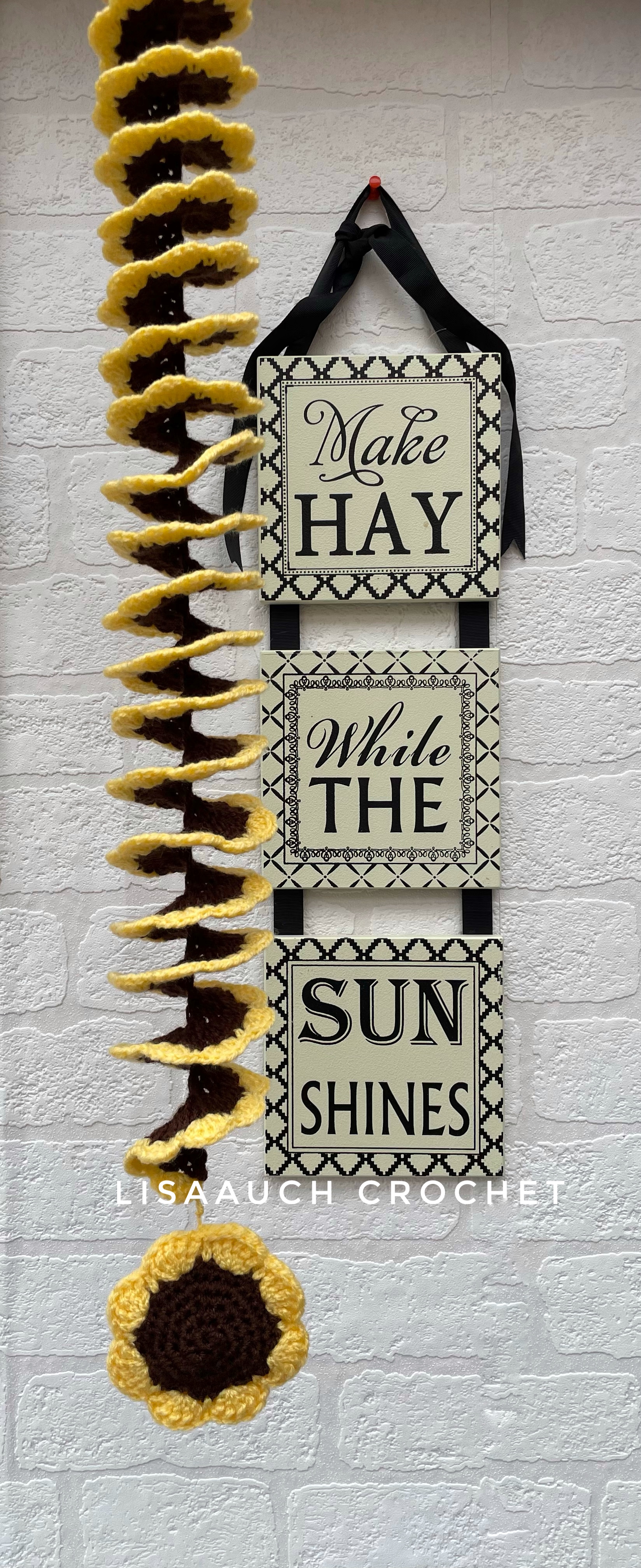 Sunflower Windspinner a FREE Crochet Pattern