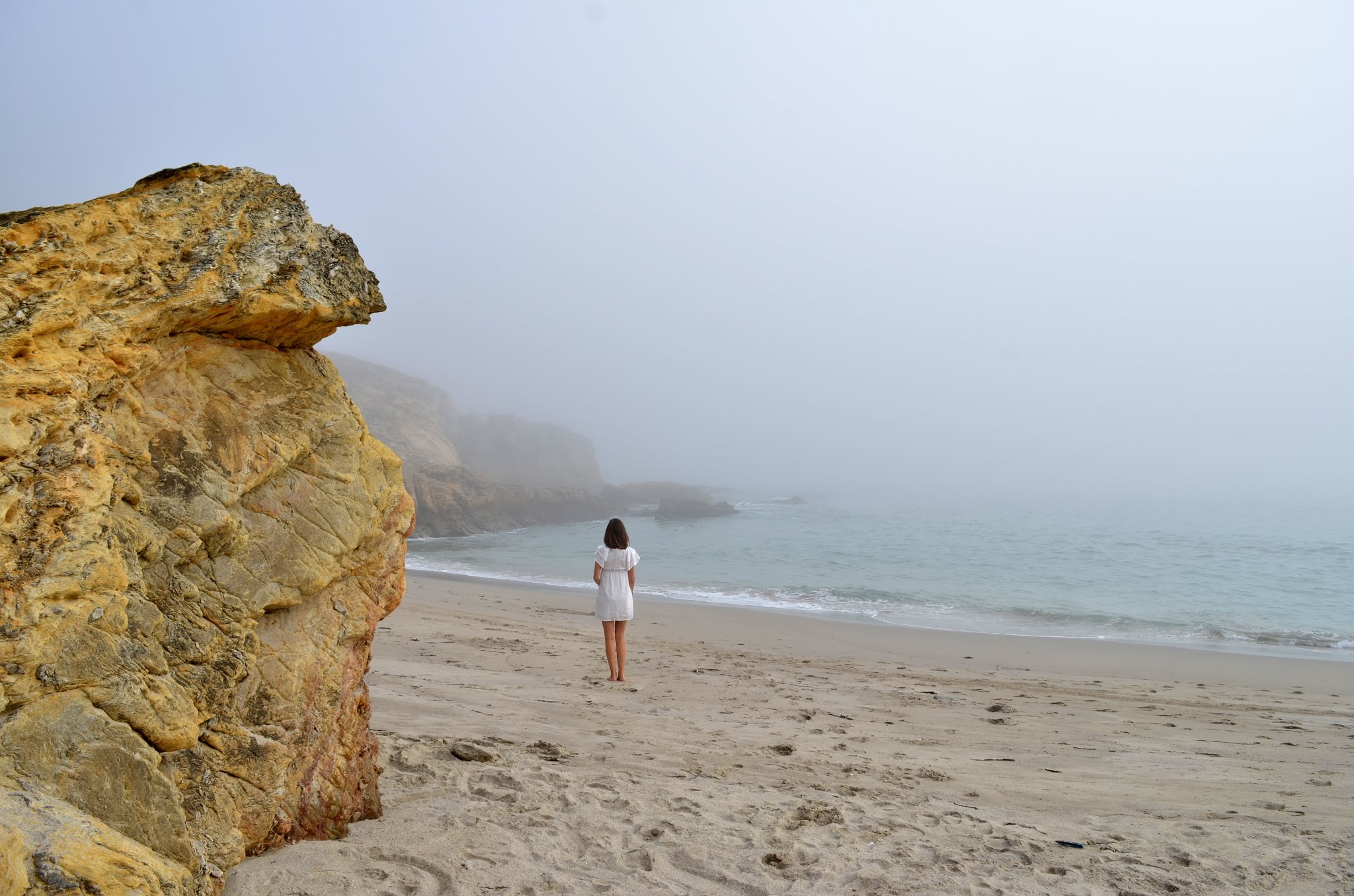 bruma / bretema playa paxariñas Sanxenxo. Niebla nevoa costa Galicia