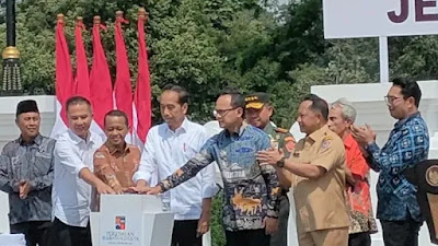 Presiden RI Joko Widodo Resmikan Jembatan Otto Iskandar Dinata ( Otista)