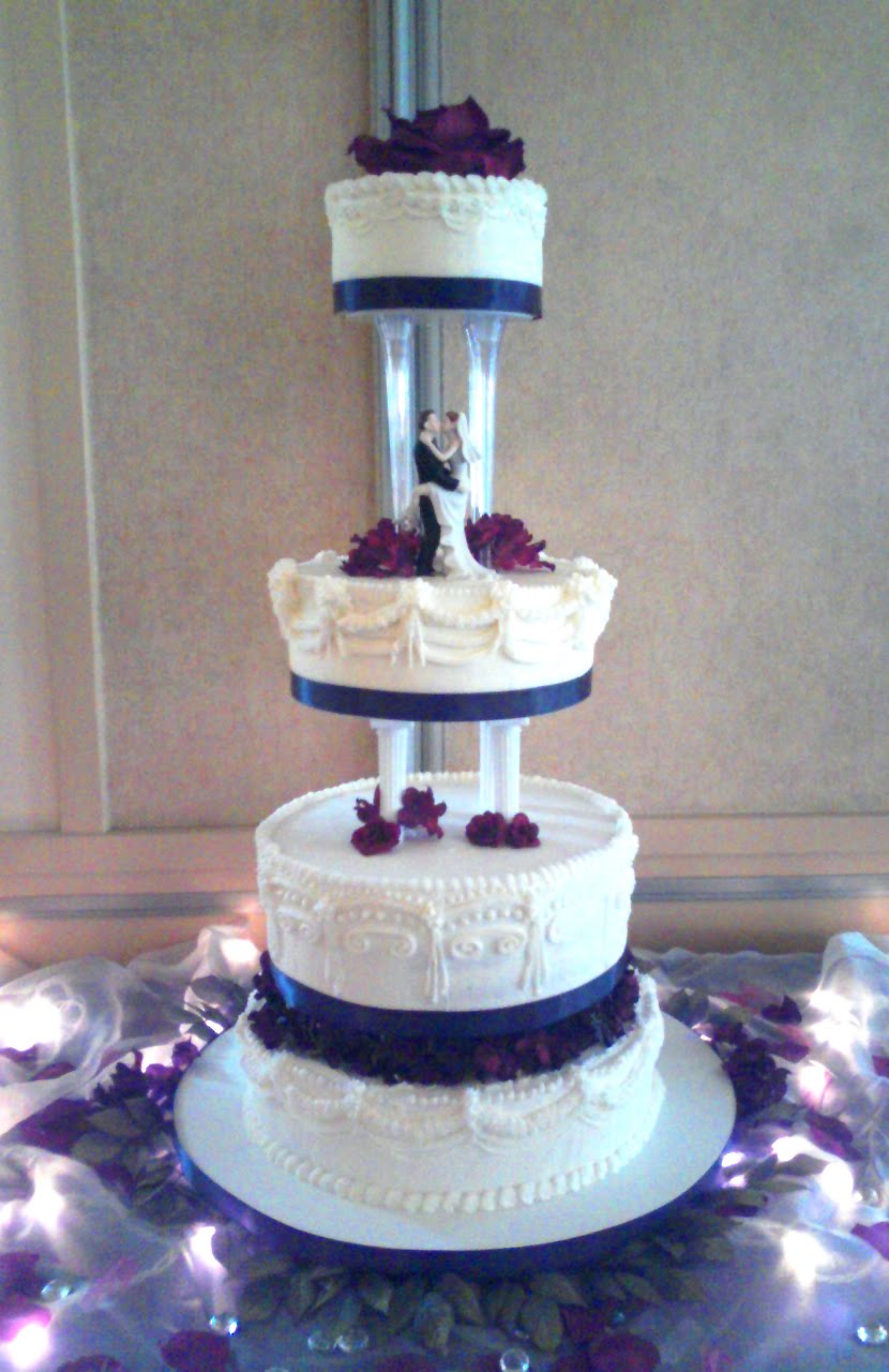 latest wedding cake photos