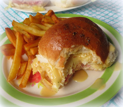 Chicken Cordon Bleu Sliders