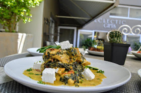 Chicken fillets with a light creamy white wine, sun dried tomato, spinach & feta sauce