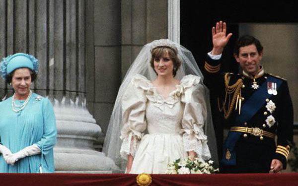 princess diana wedding photos. princess diana wedding day