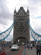 The London Tower Bridge (london bridge )