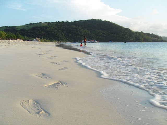 Slipper prints in the sand