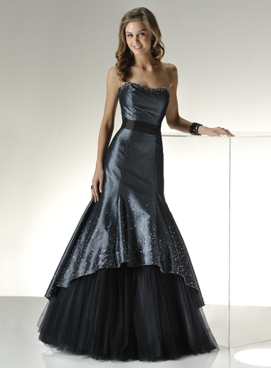 A Line Dark Blue Layer Tail Strapless Wedding Dresses