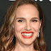 Wendy BEAUTY MAKEUP NATALIE PORTMAN BEAUTY OCTOBER 22, 2018 12:48PM EDT Natalie Portman Only Used 5 Makeup Products For The Most Gorgeous Red Carpet Look