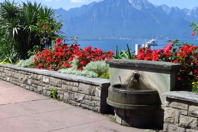 Montreux’s Flower-lined Promenade 