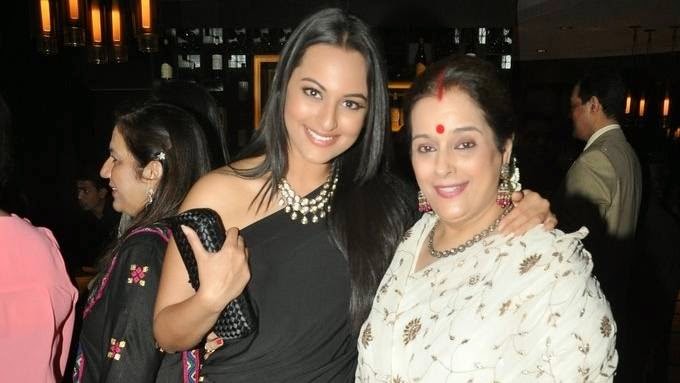Sonakshi Sinha with her mother 