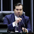 Rodrigo Maia comemora primeira vitória