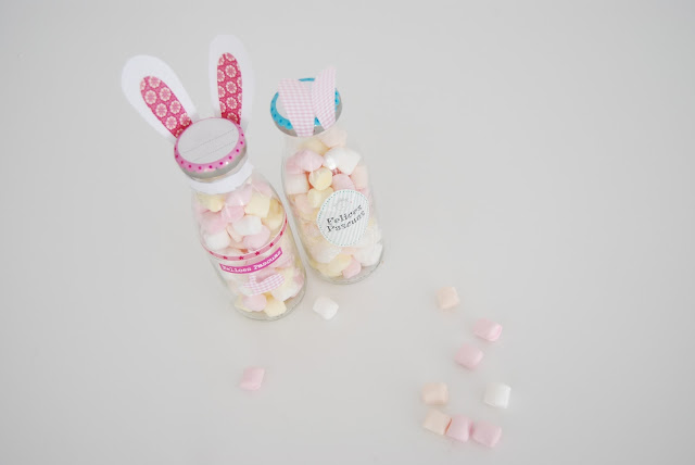 chuches para pascua. Easter candy in a bottle