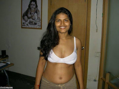 aunty bra photos. aunties hot ra show photoes