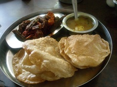 Aloo Bhindi Puri