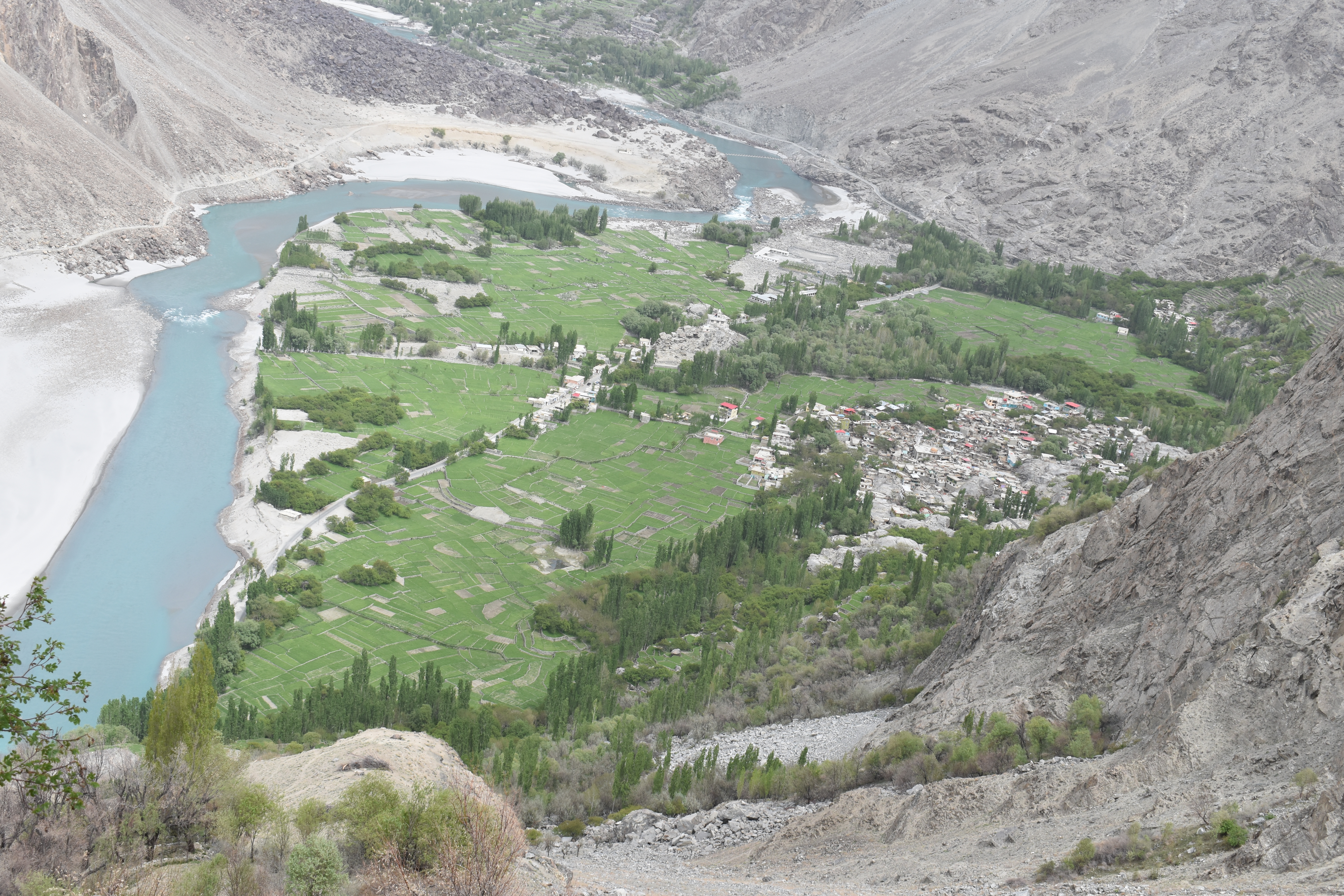 Yugo Khaplu, Distance of Yugo from Skardu, Yougu distance from Skardu, Yougu Village, Yugo Valley, Markhor Resort Yugo, Weather in Skardu, Deosai weat