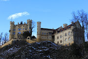 Bavaria is the queen capital of castles, so we could not go to Germany . (liechtenstein )